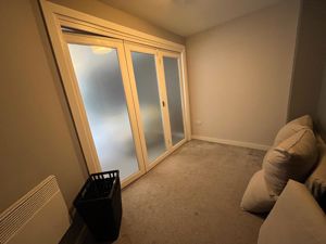 Photo 17- click for photo gallery